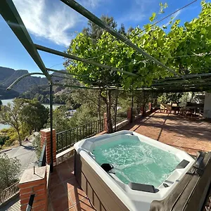Casa Barcelo Villa El Chorro