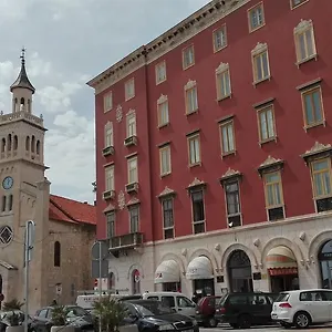 Irisha Apartment Split