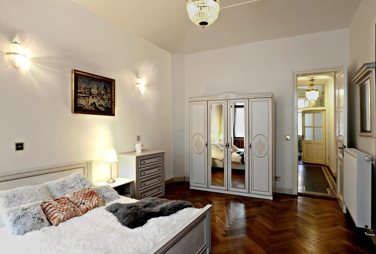 Apartament Magnificent King Suite Praga Czechy